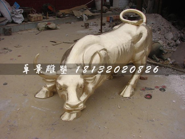 華爾街牛雕塑，股市牛銅雕華爾街牛