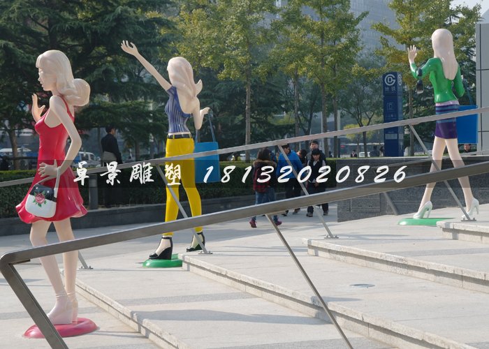 玻璃鋼步行街人物雕塑，動漫人物雕塑 (2)