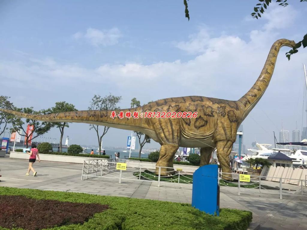 玻璃鋼恐龍雕塑，玻璃鋼仿真恐龍雕塑