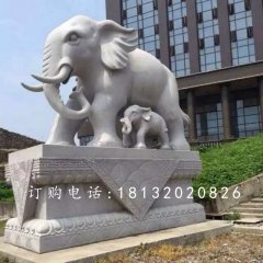 大理石母子象雕塑，小區門口大象石雕