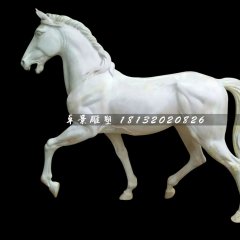 廣場白馬雕塑，玻璃鋼動物雕塑