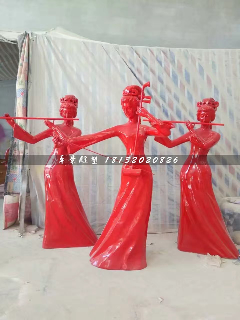 古代美女演奏雕塑，玻璃鋼人物雕塑
