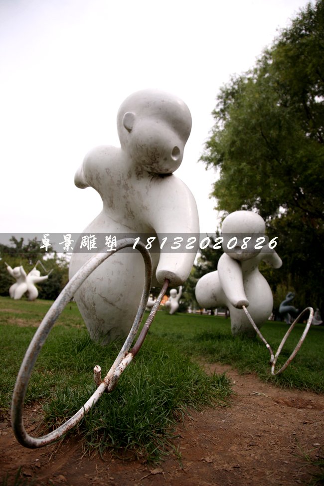 推鐵圈石雕，公園小品石雕 (1)