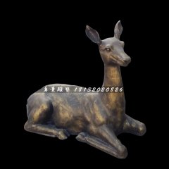臥著的小鹿銅雕，公園動物銅雕