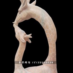 母子鹿石雕，公園親嘴鹿石雕