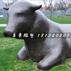臥著的牛銅雕，公園抽象動物雕塑