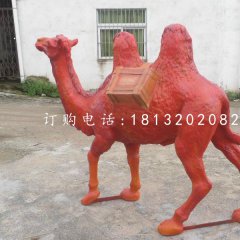 紅色駱駝雕塑，玻璃鋼動物雕塑