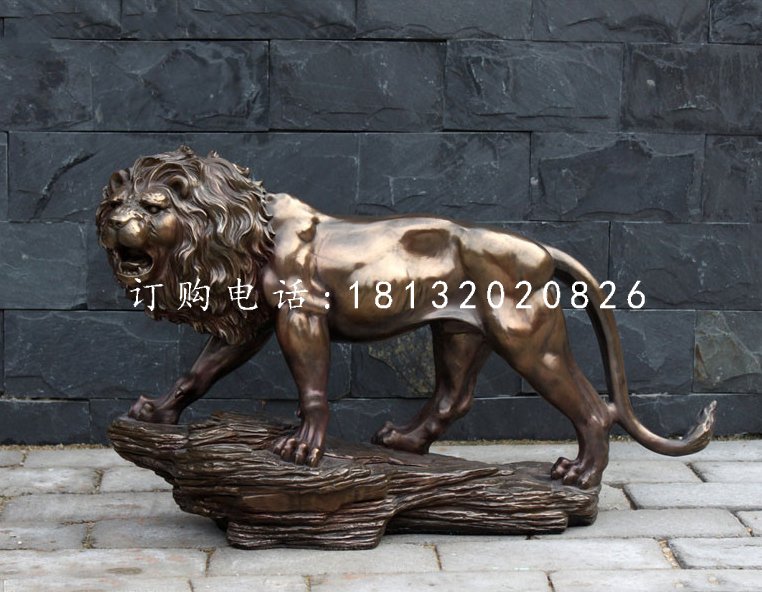 非洲獅銅雕，廣場銅獅子