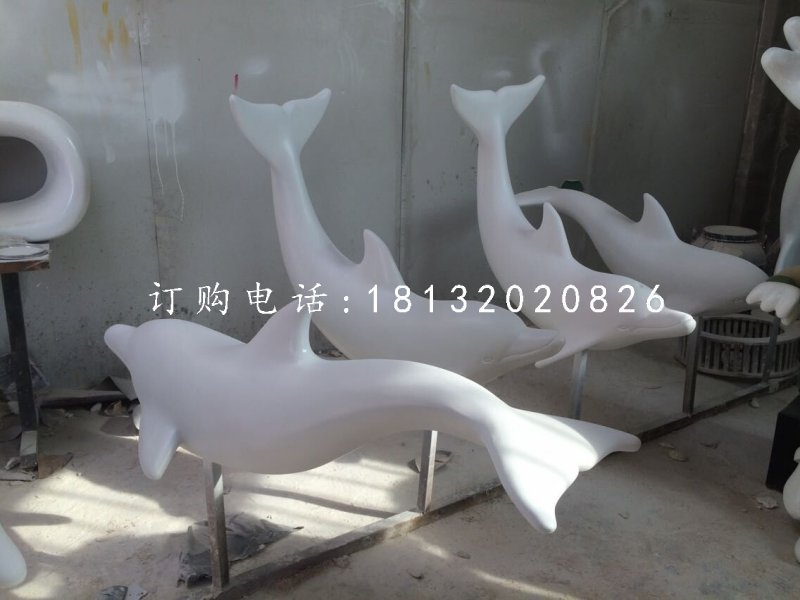 白海豚雕塑，玻璃鋼動物雕塑
