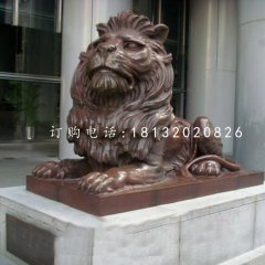 趴著的西洋獅銅雕，銅獅子