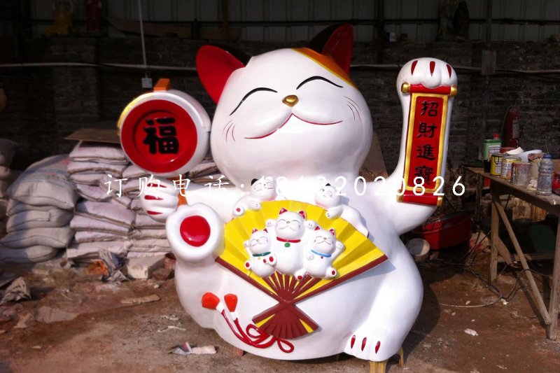 玻璃鋼招財貓，卡通動物雕塑，商場景觀雕塑