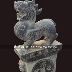 貔貅石雕，青石貔貅雕塑